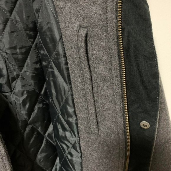 black jacket - Picture 6 of 7